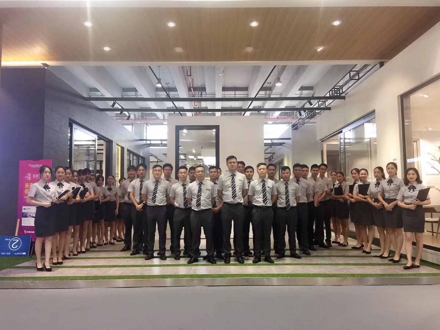 實(shí)話說，亞材門窗憑什么在建博會上如此吸睛？