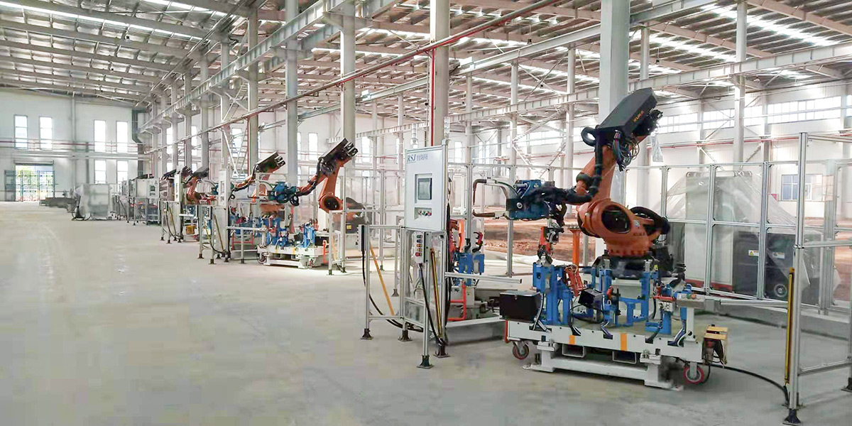 榮仕杰為嘉潤提供機器人點焊機設備 榮仕杰為嘉潤提供機器人點焊機設備